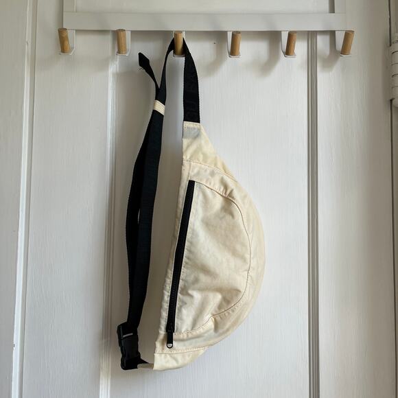 Baggu Crossbody Fanny Pack in Ivory - Picture 2 of 5